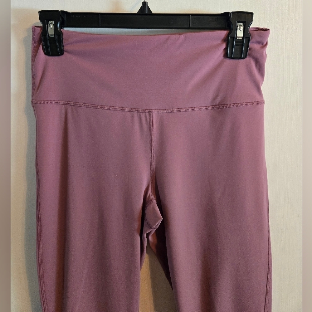 NWOT | Bordeaux | Whisper | Milan 7/8 High-Waisted Leggings | M | Mauve Pink - Picture 4 of 8